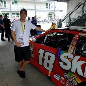 Meet your Posher, Dillon